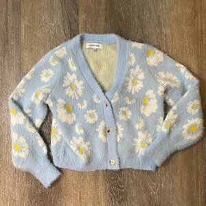 🌿 Willow & Wind Fuzzy Daisy Crop Cardigan 🌿